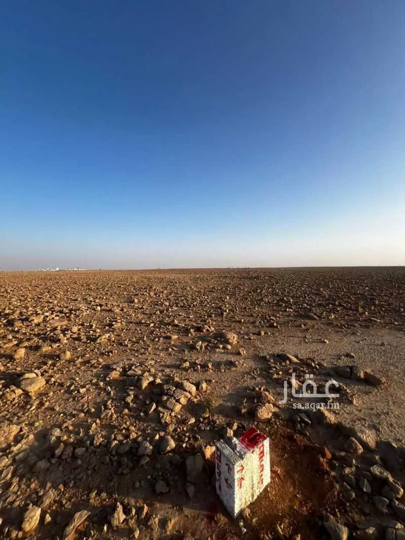 أرض 10000 م² في الشرق 3