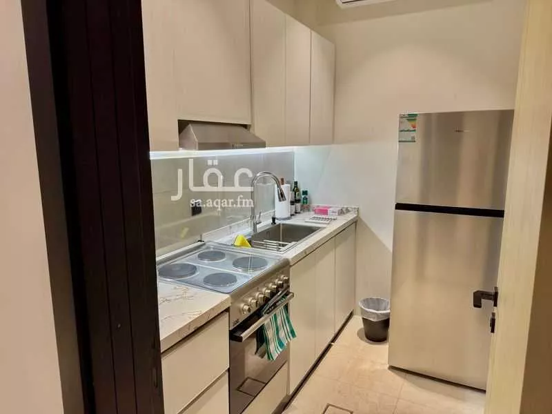 شقة 4 غرف في العارض 2