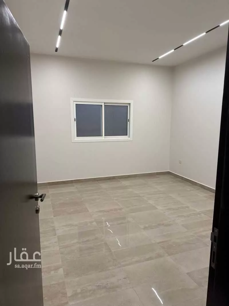 دور 4 غرف في النرجس 4