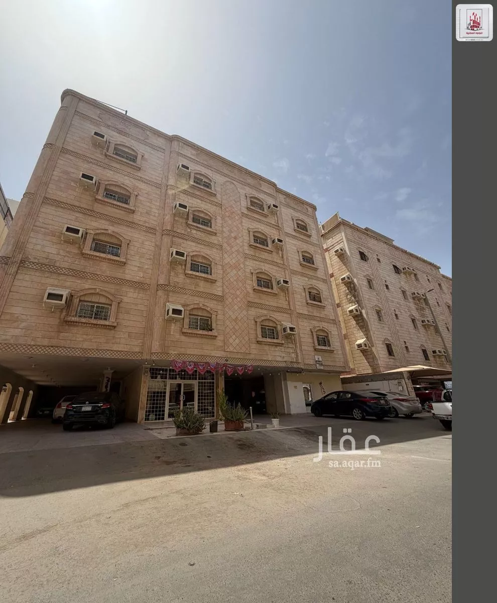 5 bedroom apartment in Al Marwa 15