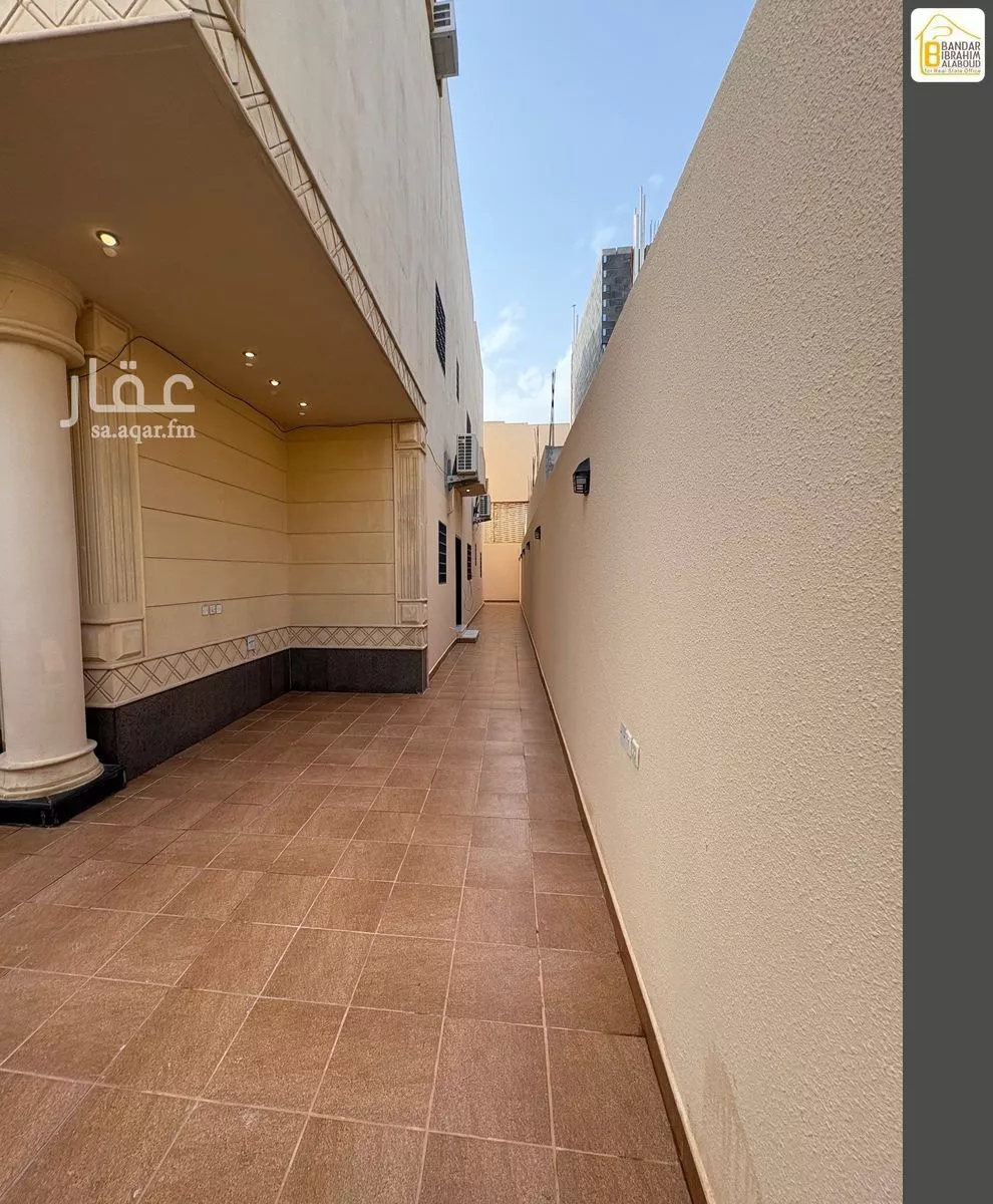 5 bedroom floor in Al Yasmin 4