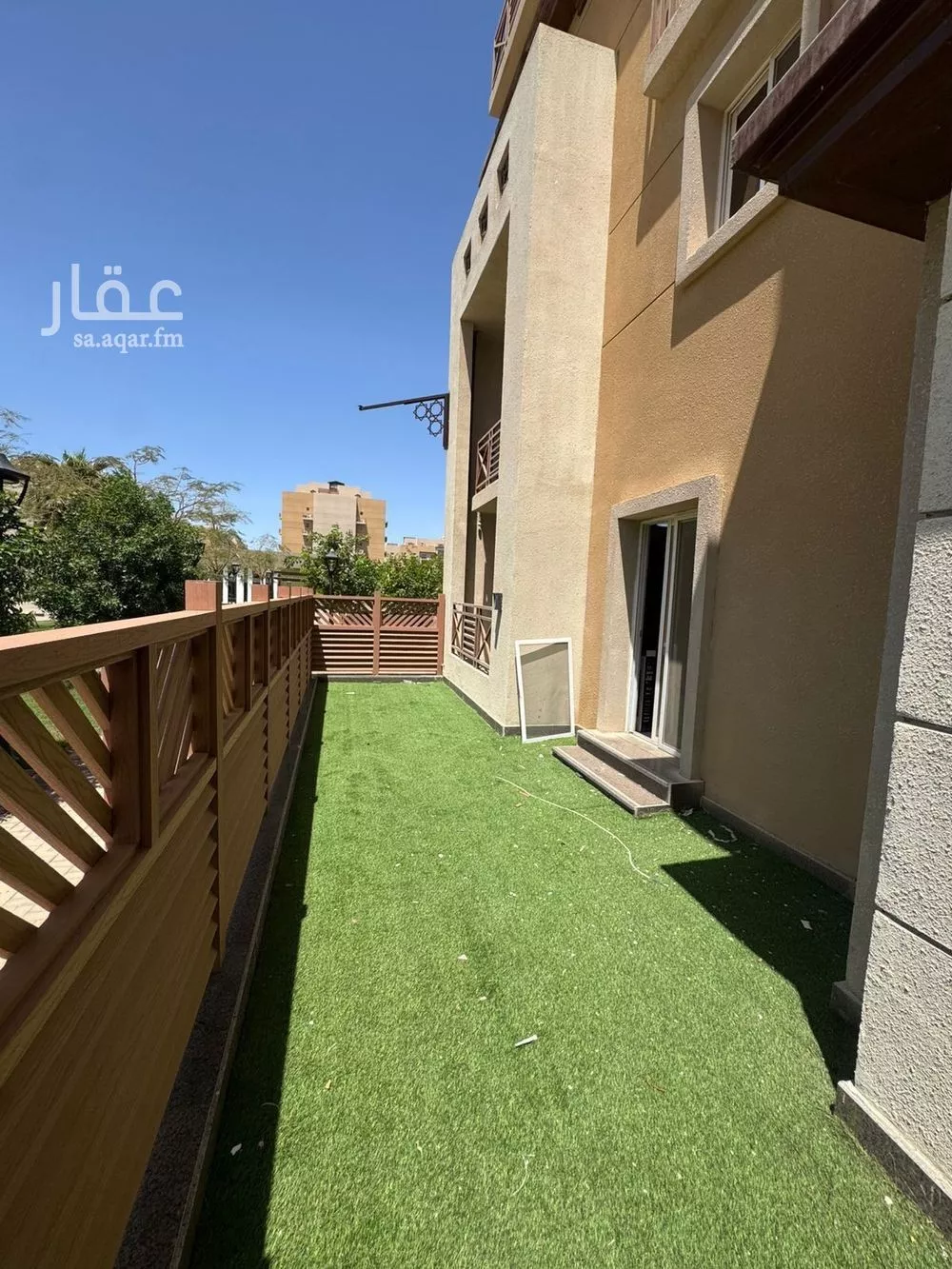 6 bedroom apartment in Al Falah 2