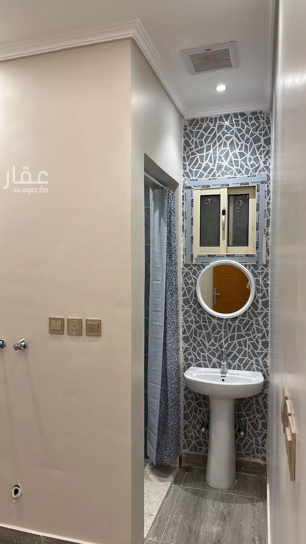 شقة 6 غرف في الريان 14