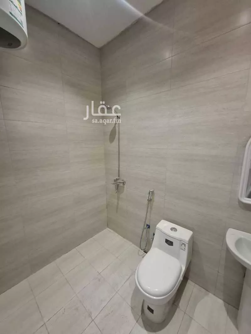 1 bedroom apartment in Dhahrat Laban 7