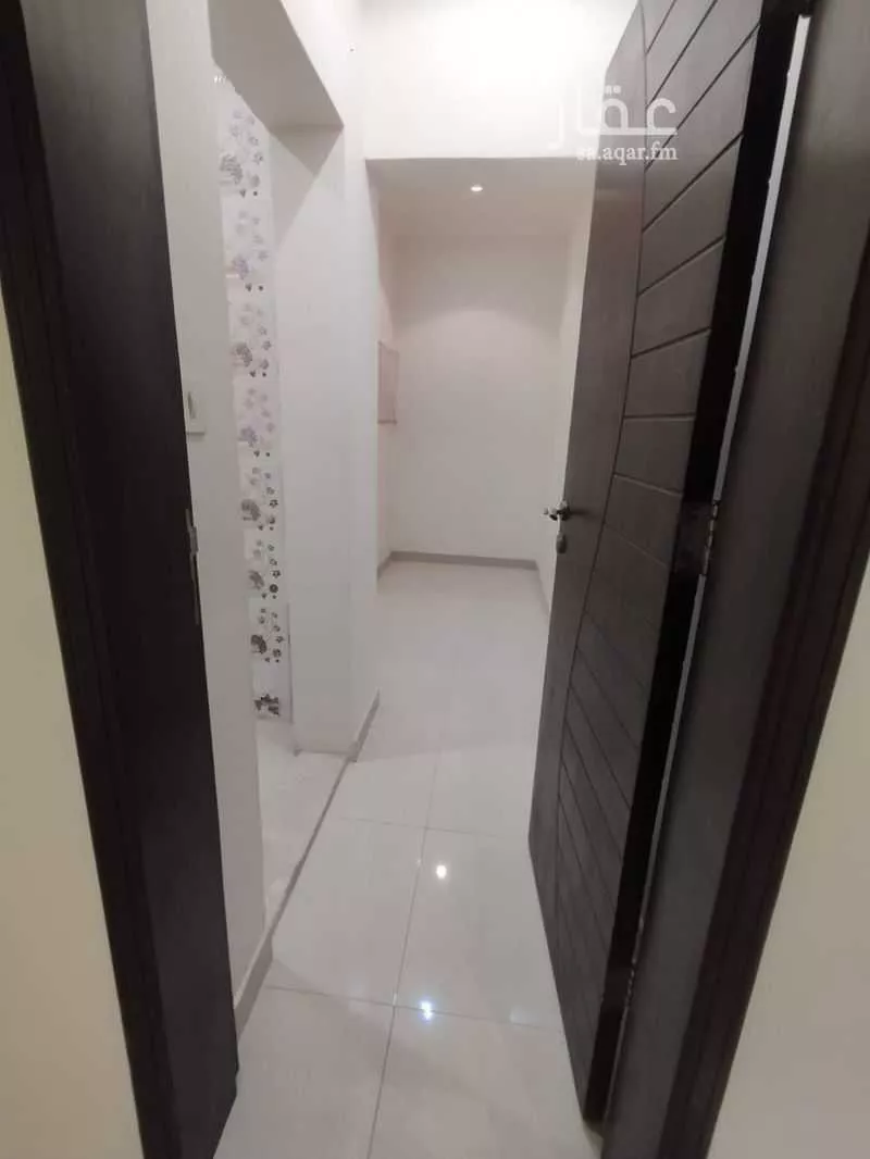 شقة 4 غرف في الياقوت 2