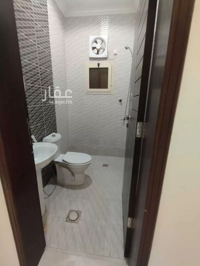 4 bedroom apartment in Al Yaqout, Jeddah 13