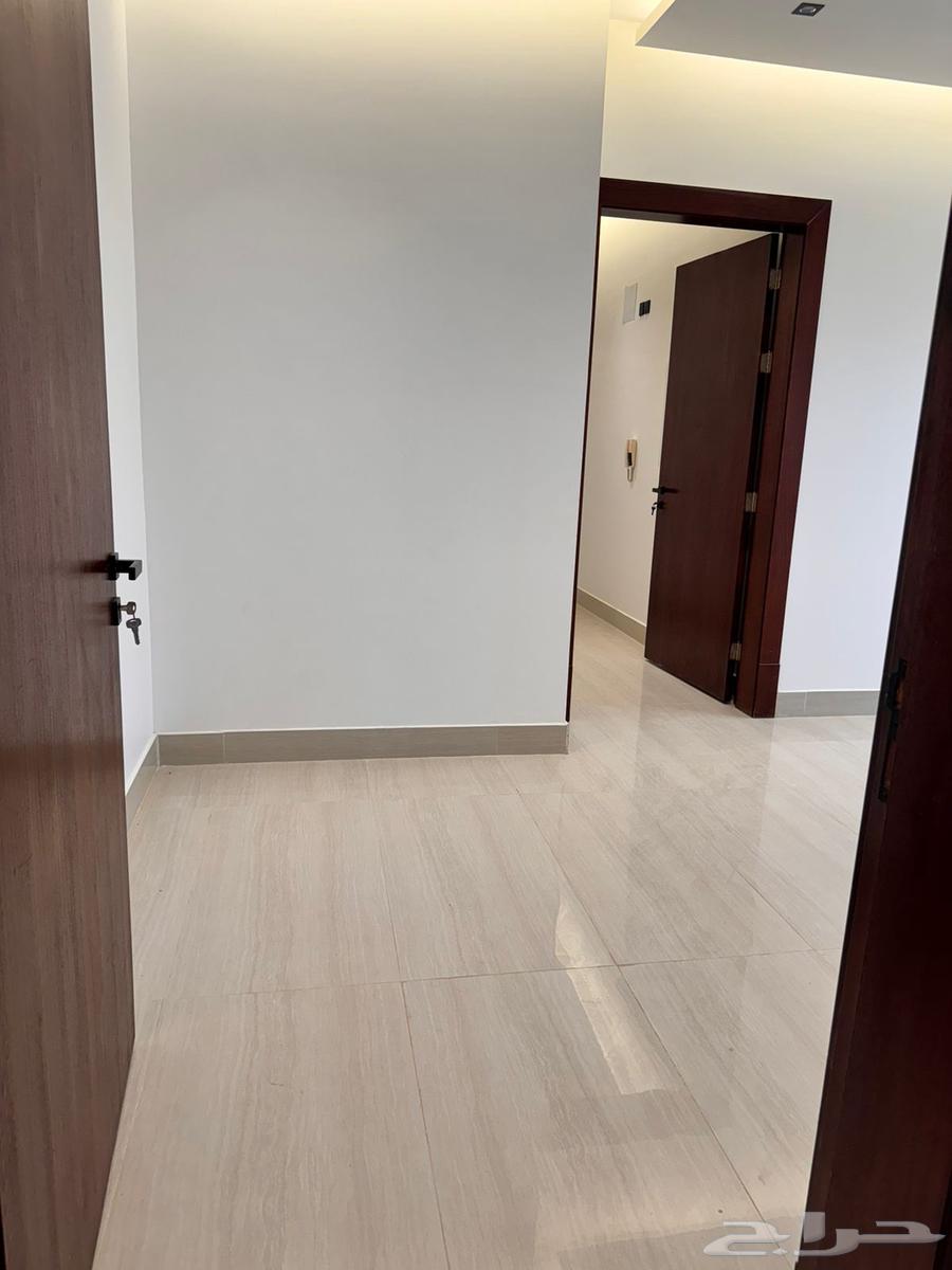 شقة 5 غرف في ظهرة لبن 2