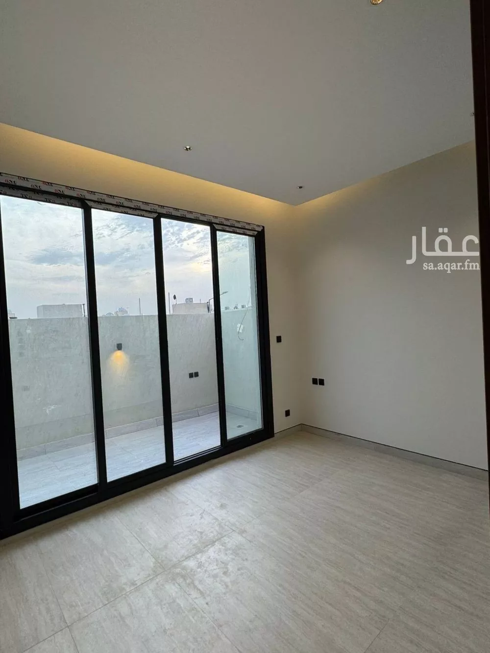 3 bedroom floor in Al Yasmin 13