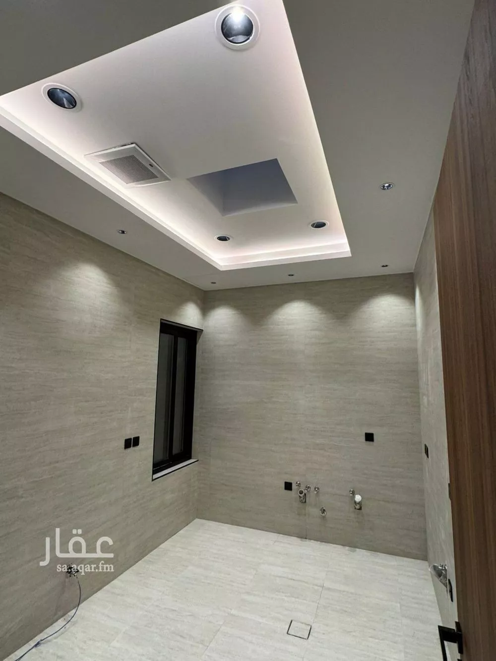3 bedroom floor in Al Yasmin 10