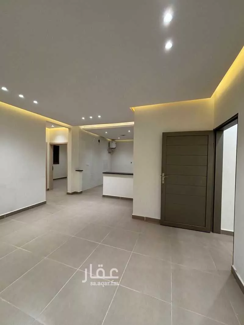 3 bedroom floor in Al Aridh 7