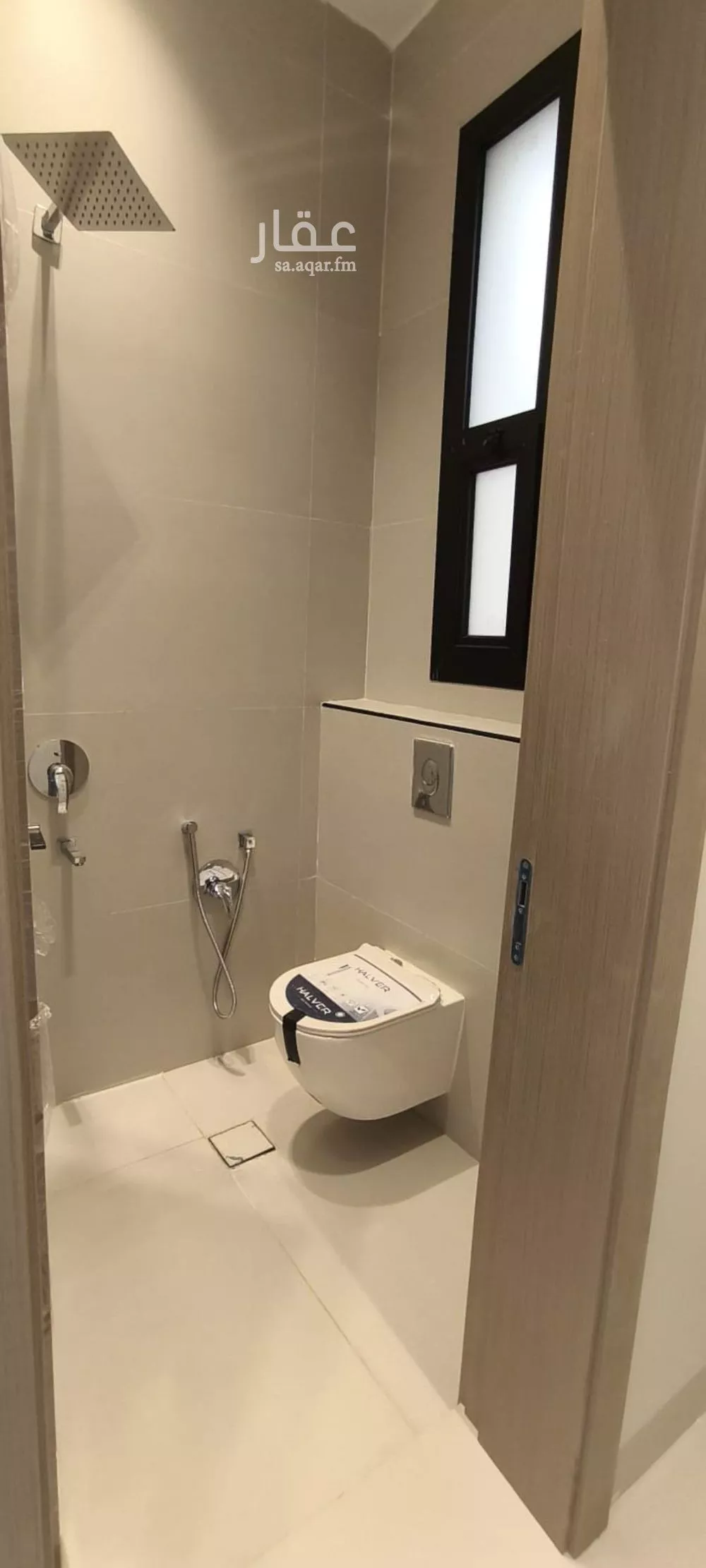 5 bedroom villa in Al Maizilah 16