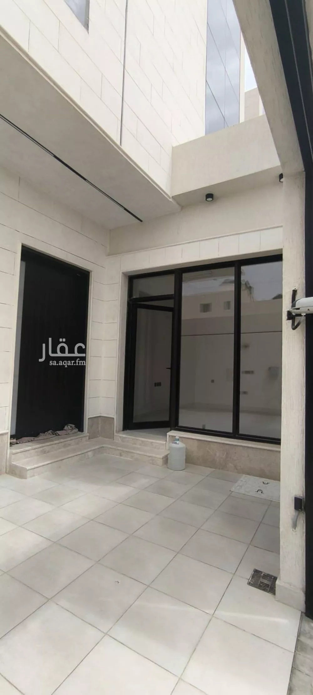 5 bedroom villa in Al Maizilah 19