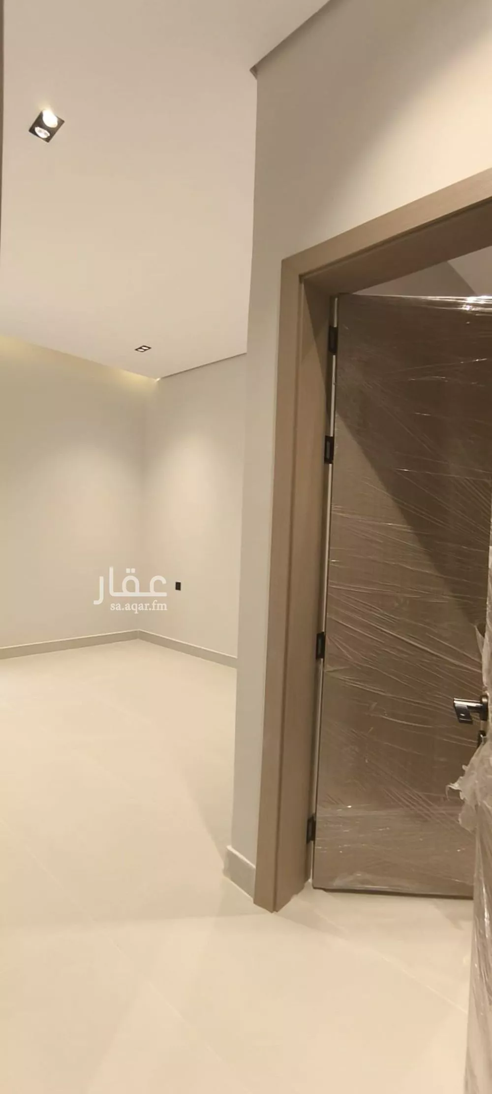 5 bedroom villa in Al Maizilah 7