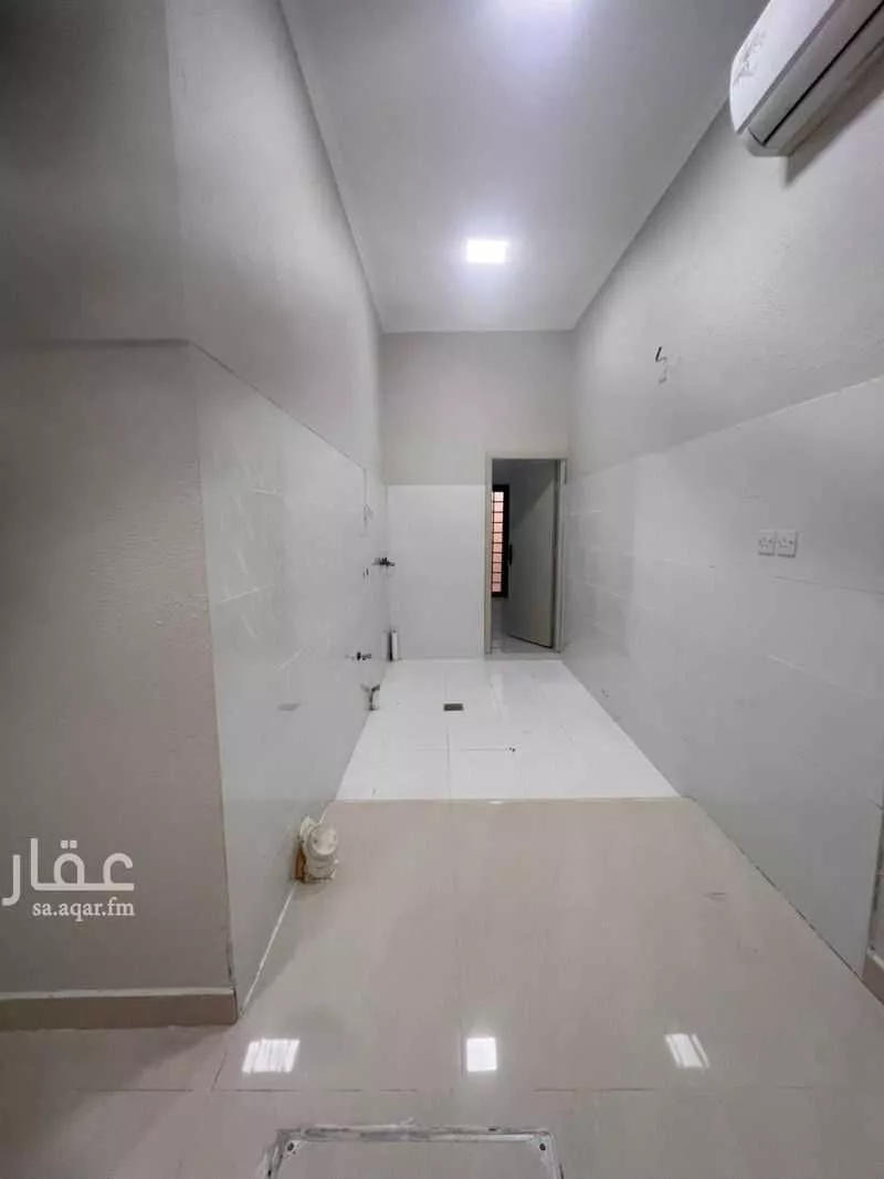 4 bedroom floor in Al Fayha 14
