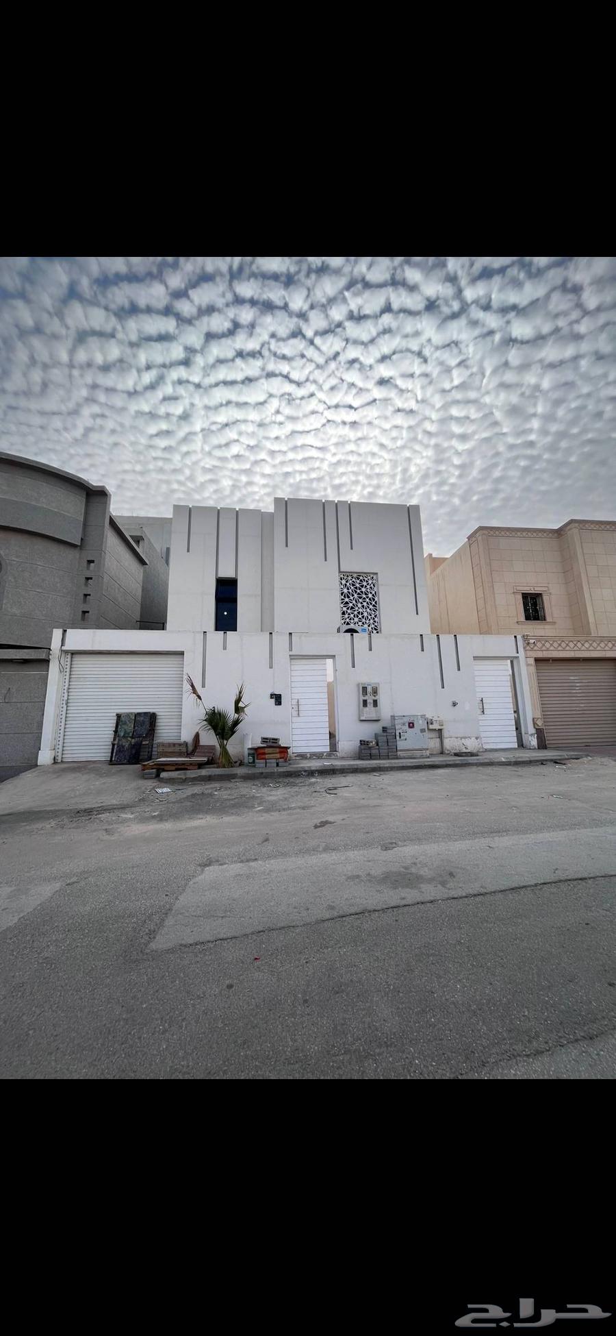 فيلا 5 غرف في الحزم 2