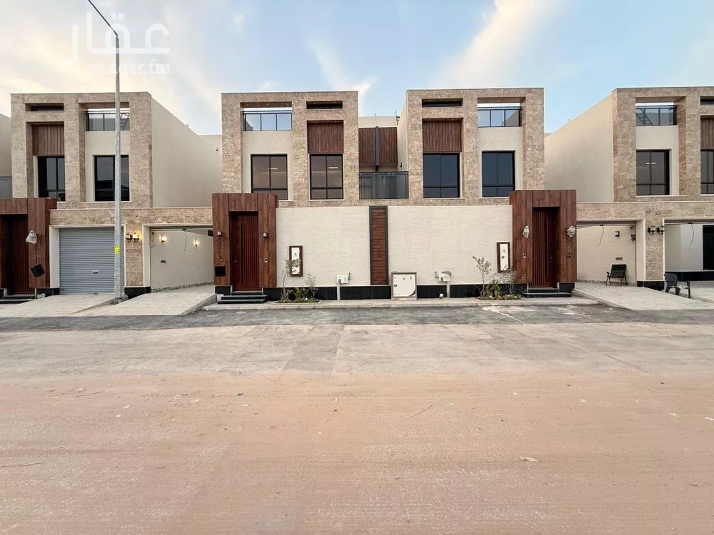 فيلا 5 غرف في الرمال 22