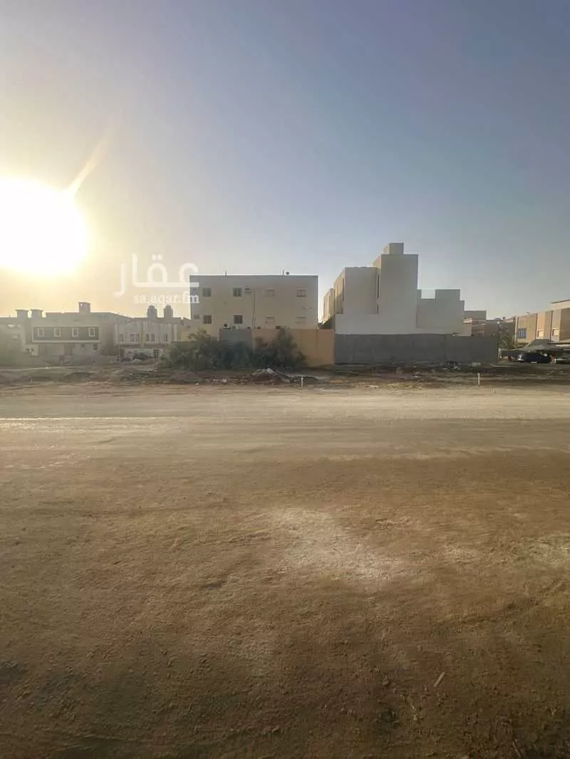 525 sqm land in Al Yaqout 5
