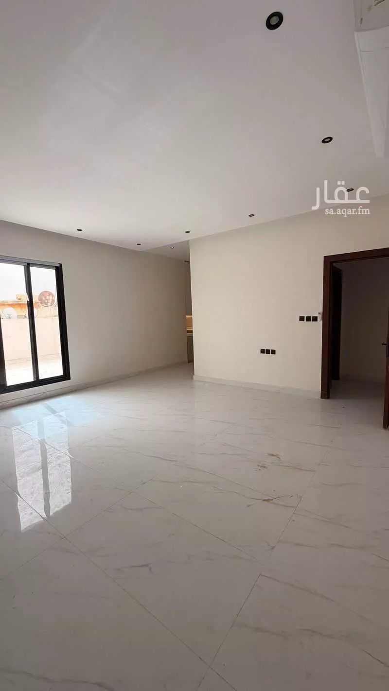 3 bedroom floor in As Suwaidi 1