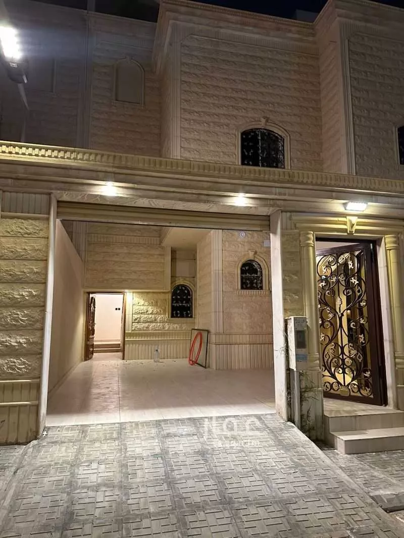 دور 5 غرف في الشهداء 4