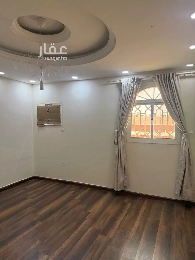 شقة 5 غرف في الصالحية 4