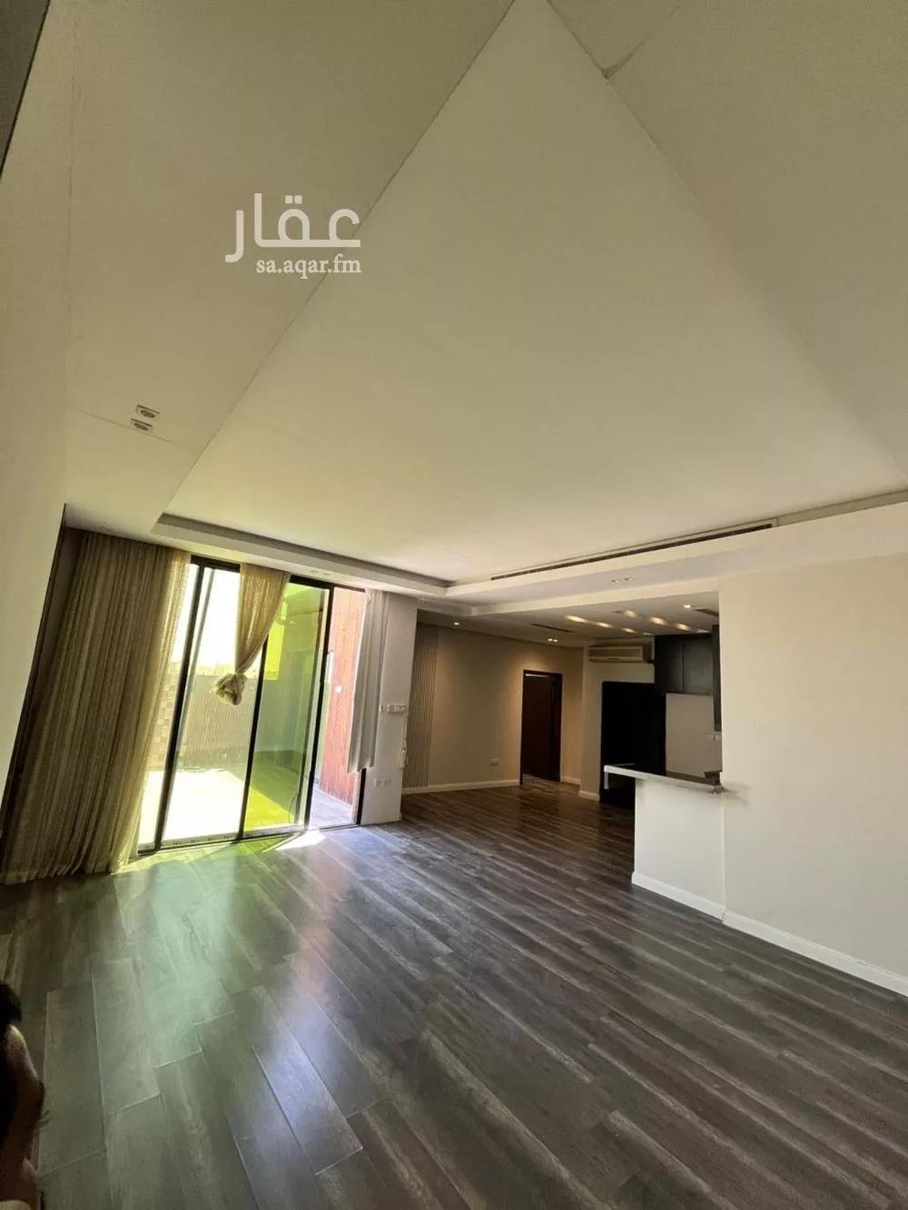 دور 3 غرف في العارض 6