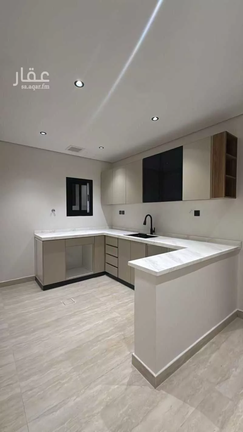 شقة 4 غرف في المروة 5