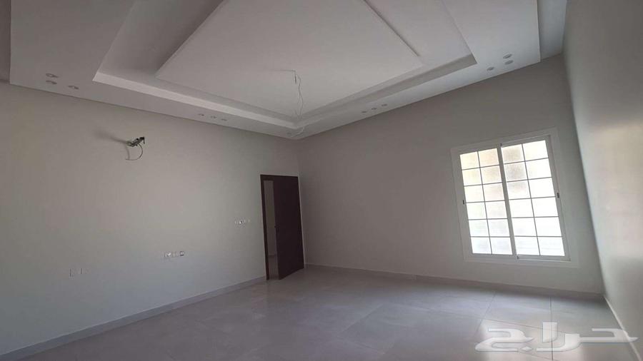 شقة 4 غرف في الرياض 1