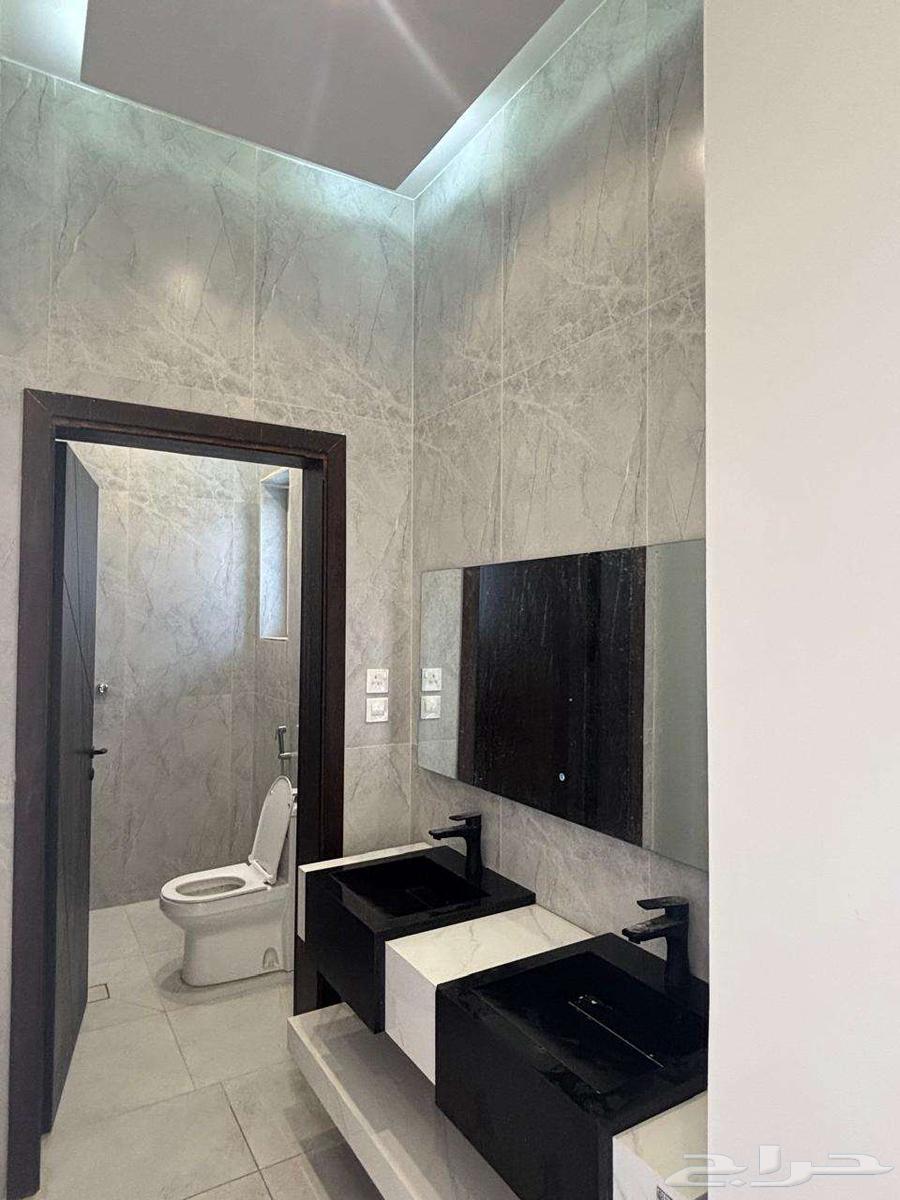 شقة 4 غرف في الرياض 3