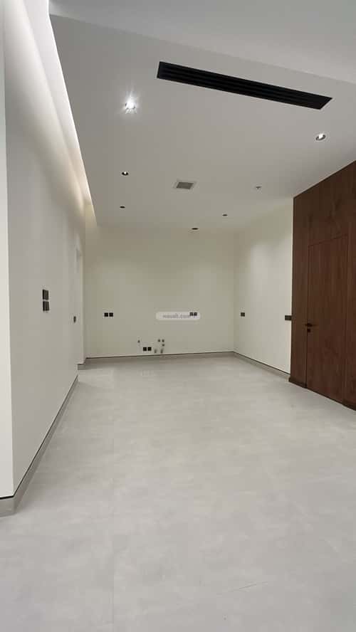 4 bedroom floor in Al Aridh 4