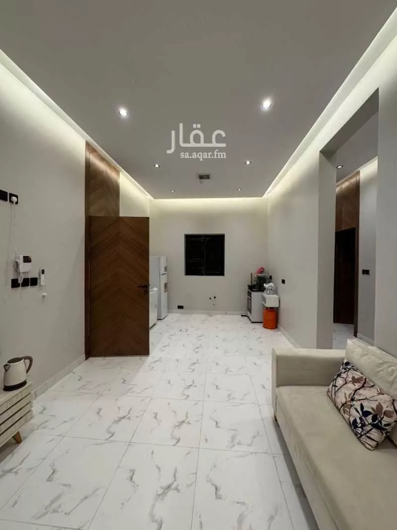 4 bedroom apartment in Dhahrat Laban 17
