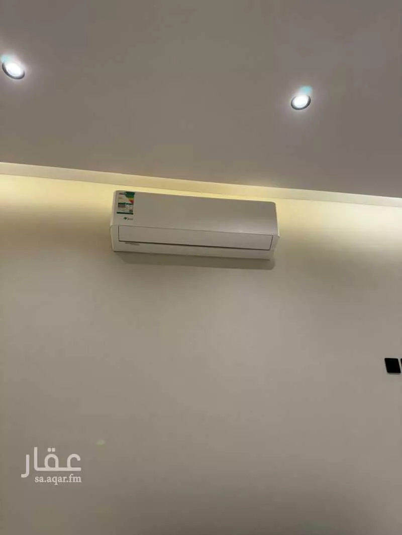4 bedroom apartment in Dhahrat Laban 5