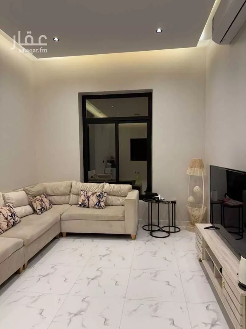 4 bedroom apartment in Dhahrat Laban 9