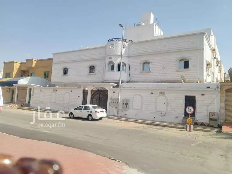 945 sqm building in Al Hamdaniyah