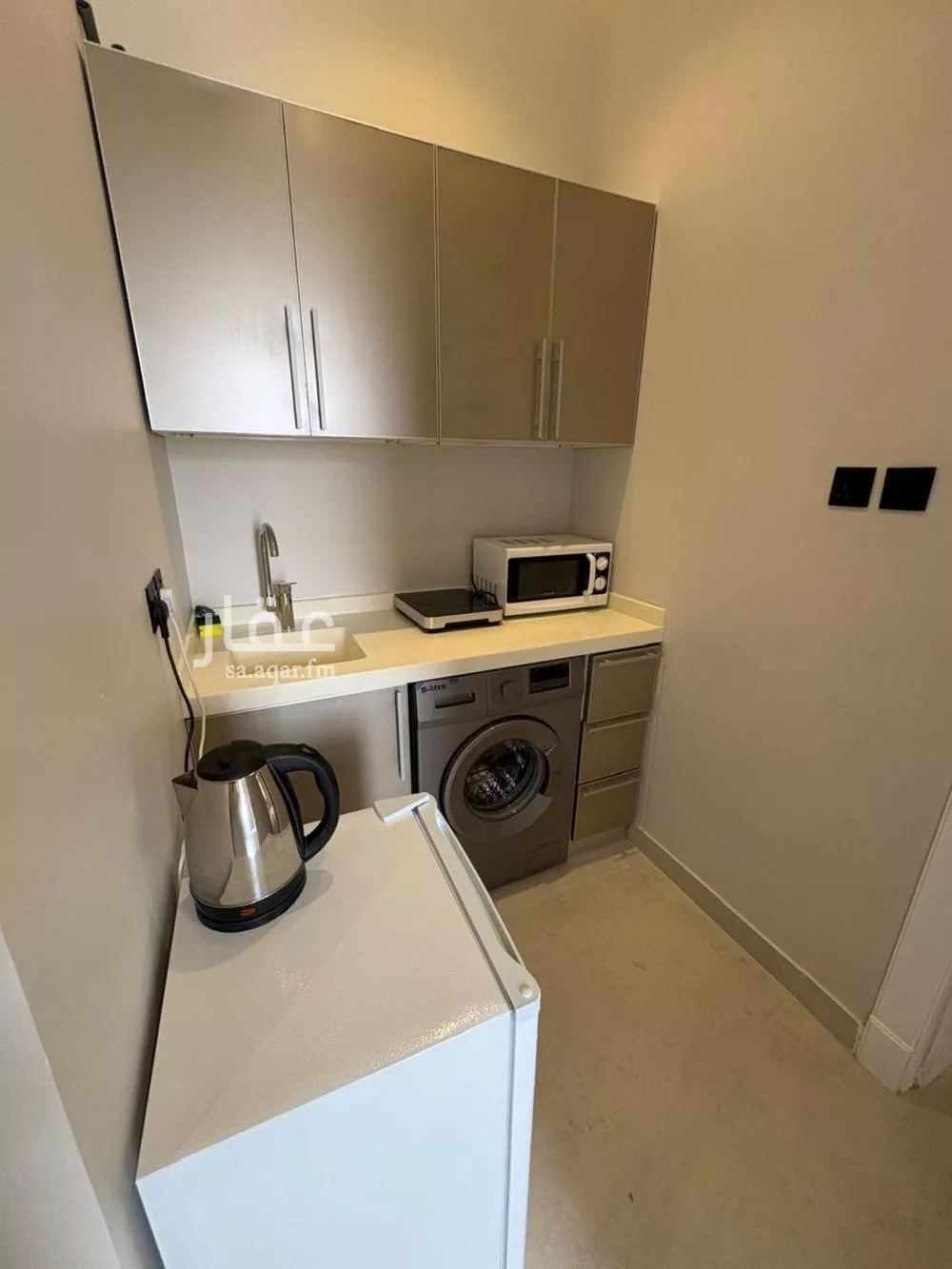 شقة 1 غرف في العارض 3