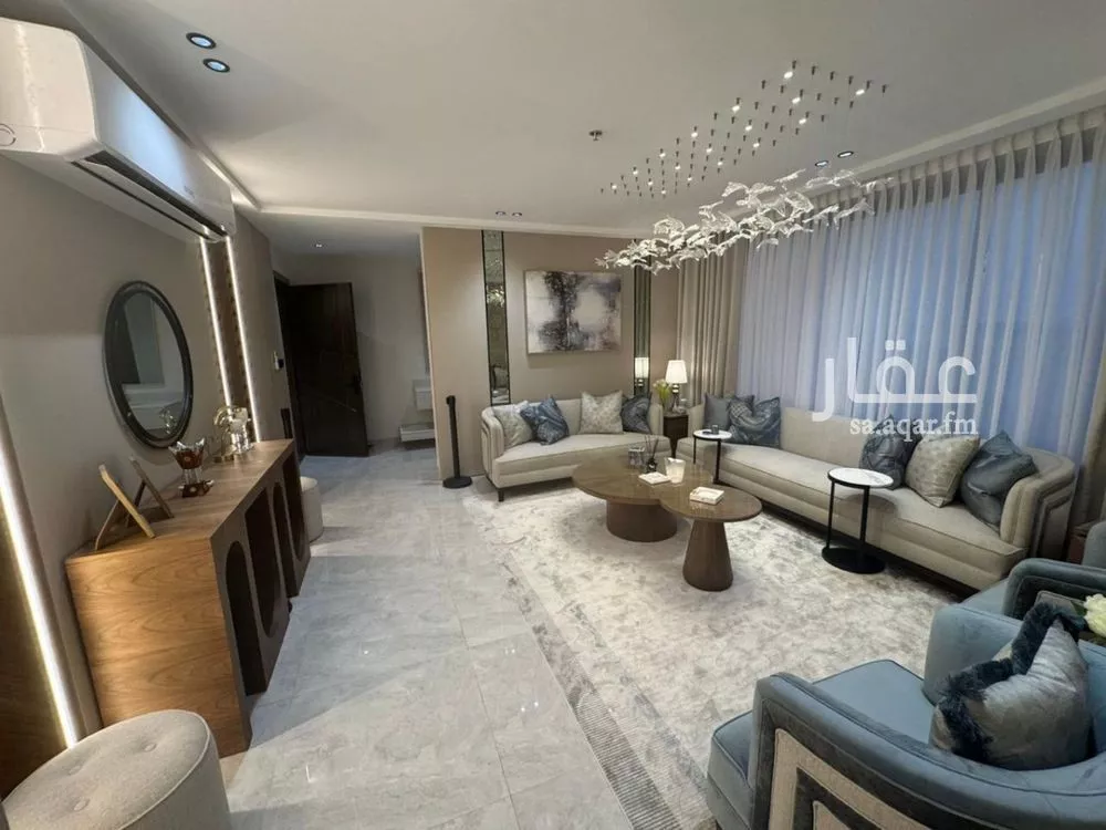 4 bedroom apartment in Ash Shati Al Gharbi, Eastern Province 13
