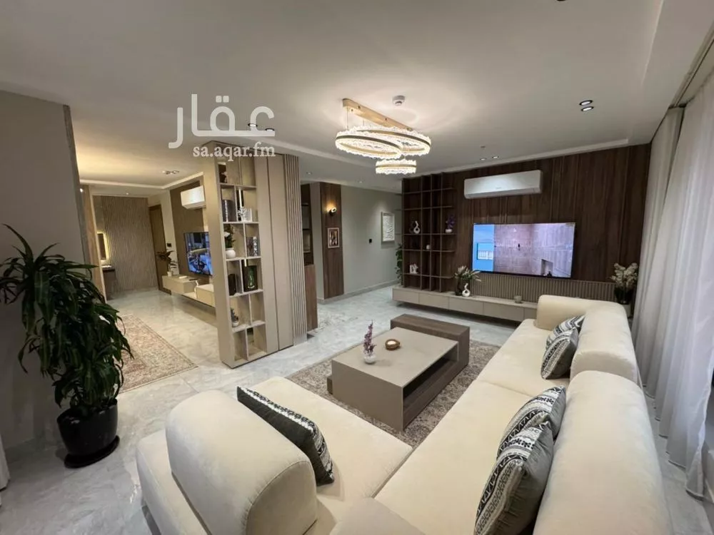 4 bedroom apartment in Ash Shati Al Gharbi, Eastern Province 15