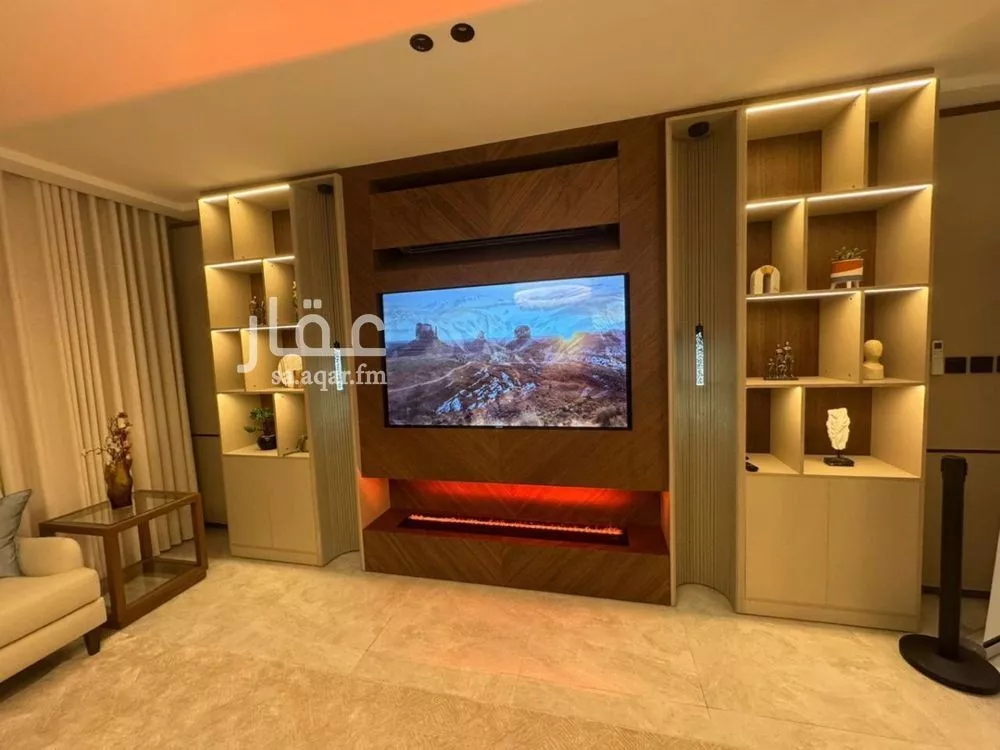 4 bedroom apartment in Ash Shati Al Gharbi, Eastern Province 8