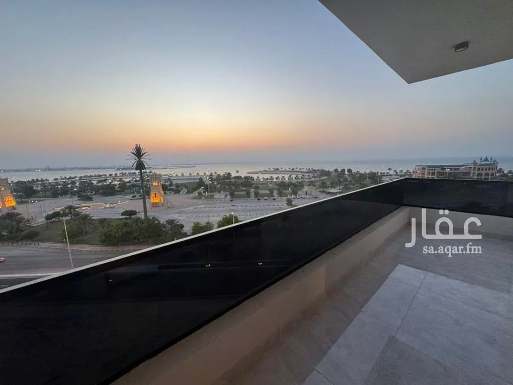 4 bedroom apartment in Ash Shati Al Gharbi, Eastern Province 9