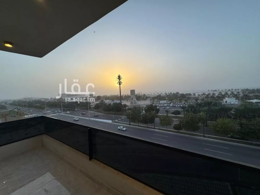 4 bedroom apartment in Ash Shati Al Gharbi, Eastern Province 10