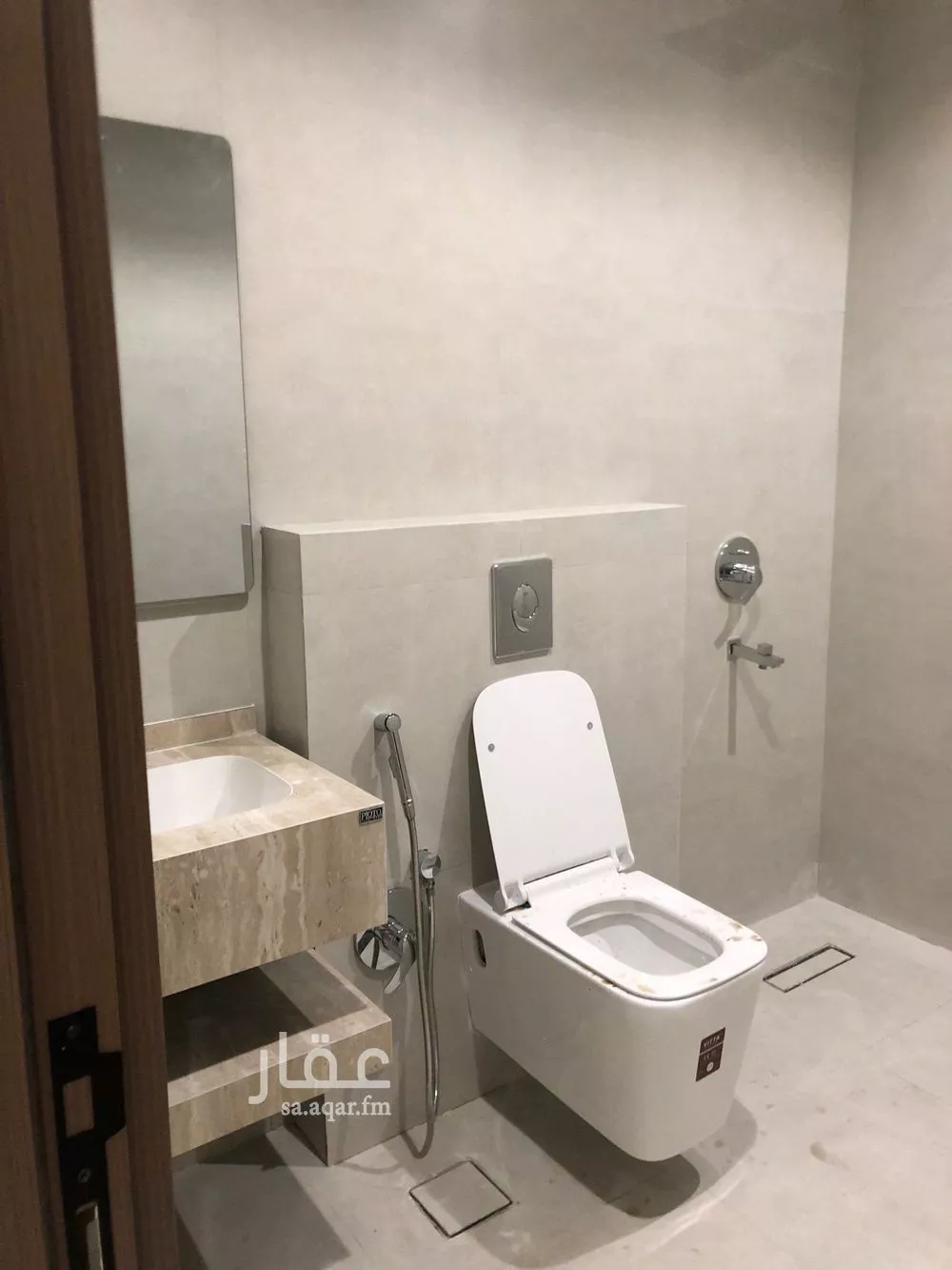 6 bedroom villa in Al Rimal 7