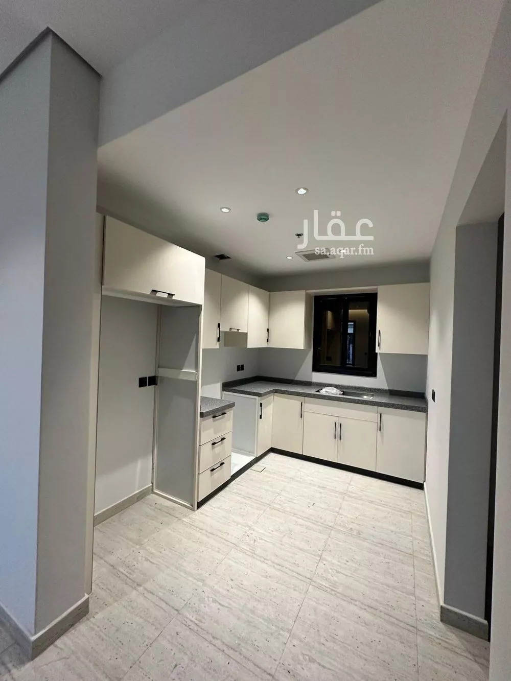 3 bedroom floor in Al Narjis 9