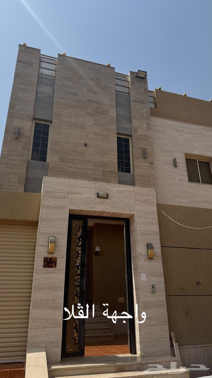 فيلا 9 غرف في الزمرد 1