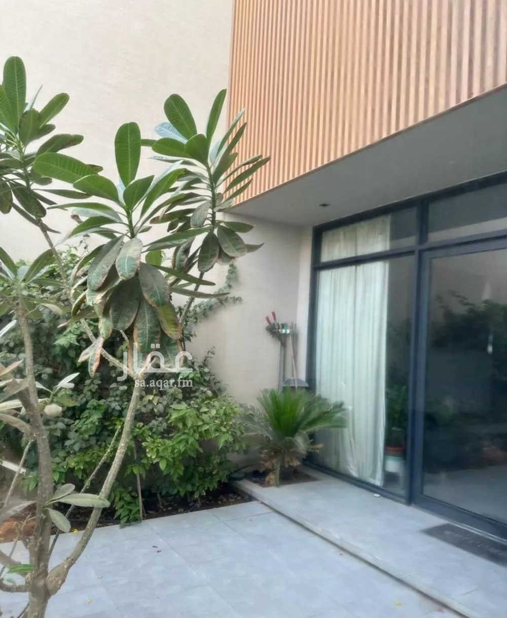 4 bedroom villa in Al Aridh 6