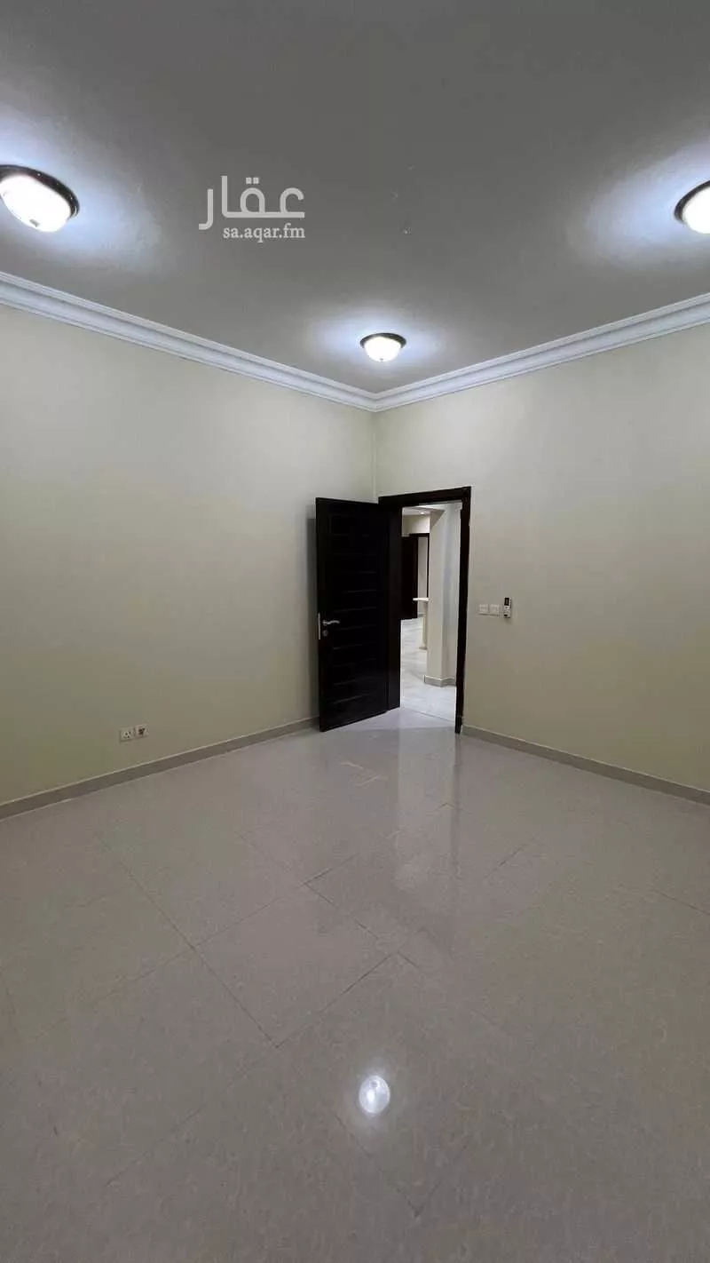 شقة 4 غرف في البساتين 2