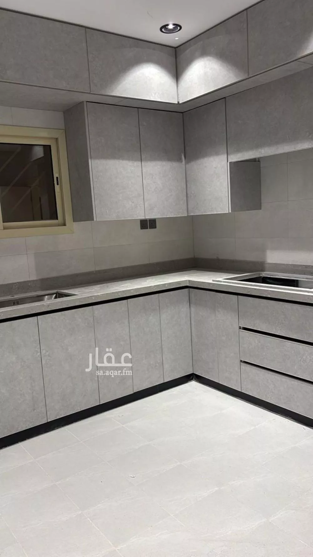 فيلا 8 غرف في الياسمين 5