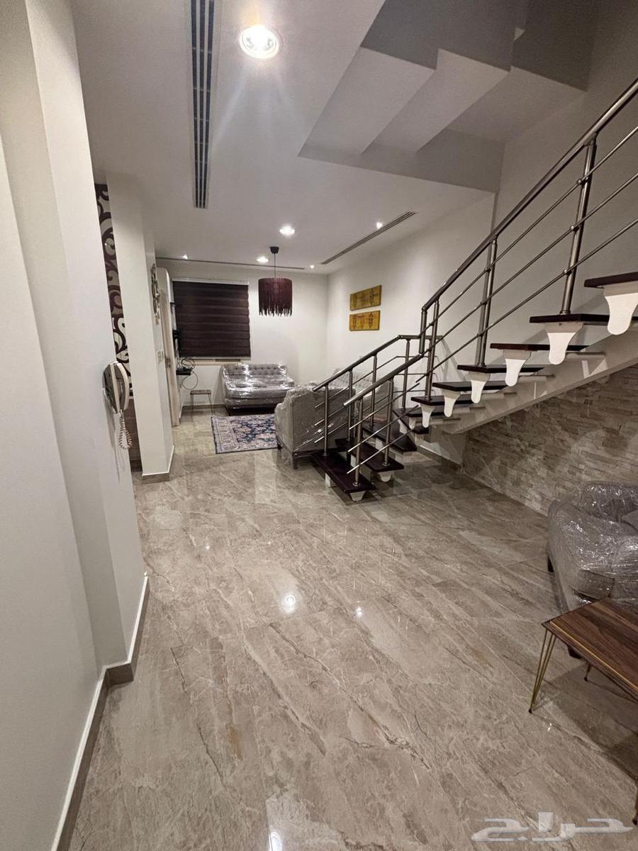 3 bedroom apartment in Al Hamra 4