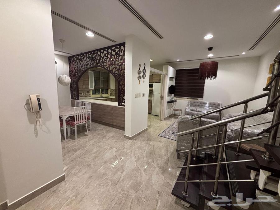 3 bedroom apartment in Al Hamra 5