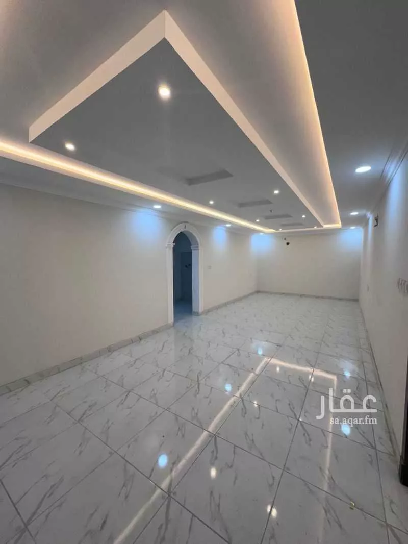 5 bedroom apartment in Al Manar 5