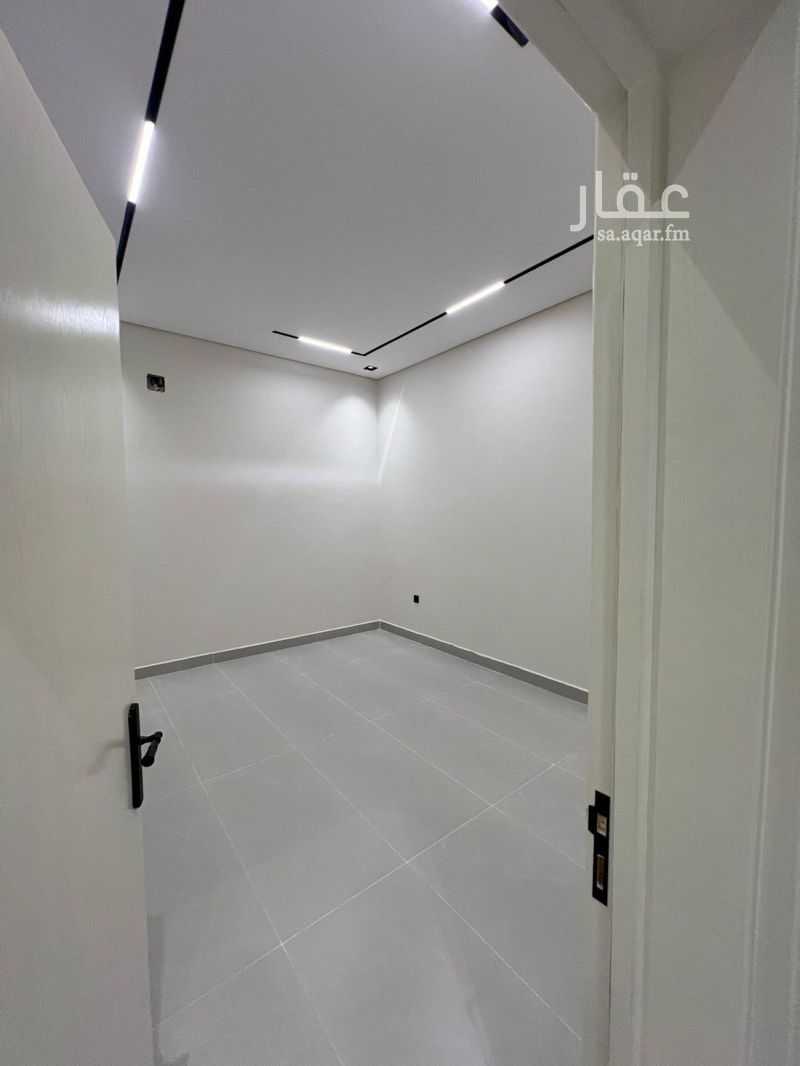 فيلا 9 غرف في الجنادرية 8