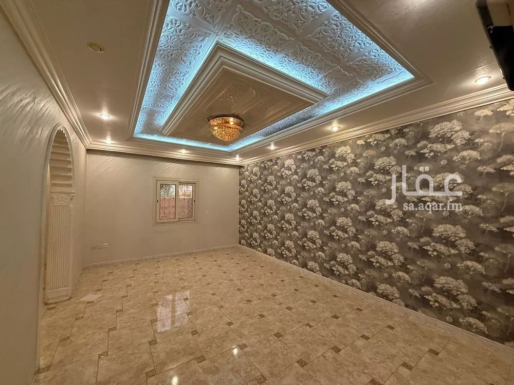 5 bedroom apartment in Al Ahn, Madinah 11